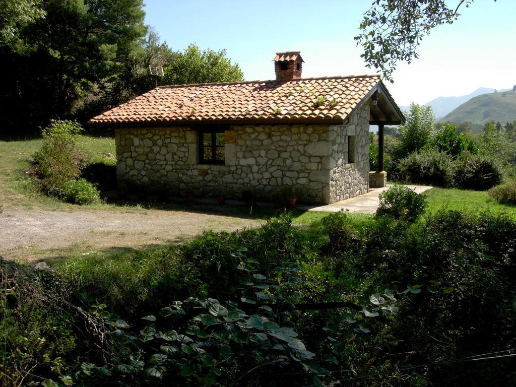 Casas Rurales El Corberu Hostal Sardedo Habitación foto